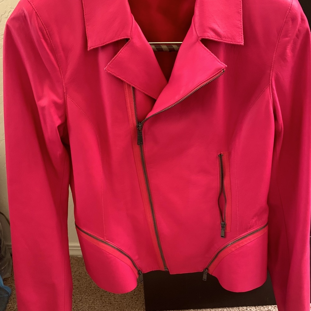 Women’s Short Leather Coat
